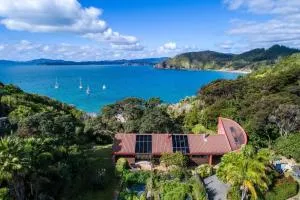 Little Donkey Bay - Rawhiti