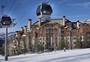 Highlands Slopeside #221 condo