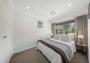 Harkham House - Stunning Property!