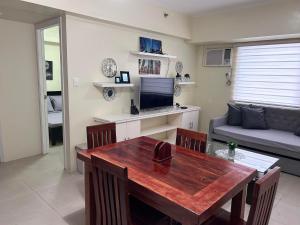 Wind and Sea at Serin West Tagaytay