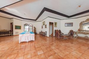 RedDoorz Plus at Wisma Kenanga Sukabumi