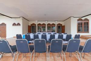 RedDoorz Plus at Wisma Kenanga Sukabumi