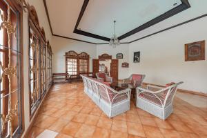 RedDoorz Plus at Wisma Kenanga Sukabumi