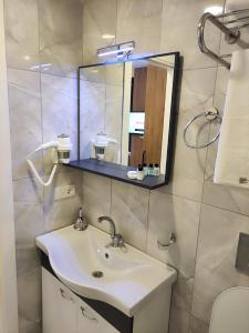 Economy Double Room room in Hotel Esve Istanbul
