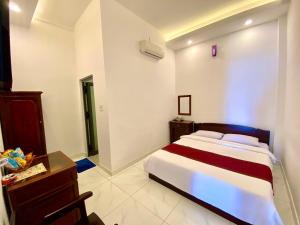 Phương Nam Sa Đéc Hotel