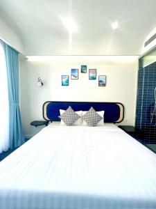 Sunset Town - Thị trấn hoàn hôn