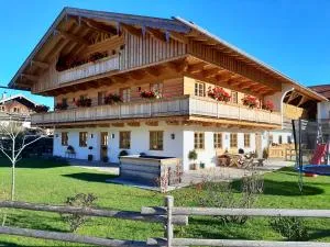 Ferienwohnungen Rohnbogner - Point