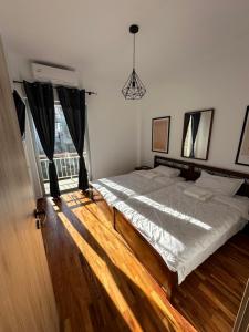 Sunflower suite Trikala