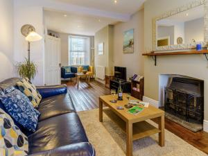 3 Bed in Cardigan 55196