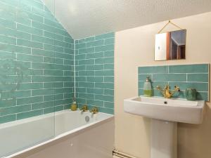 2 Bed in South Molton 78303