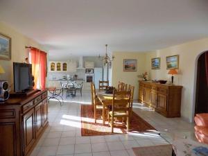 Villas St Palais sur Mer - BELLES PRESTATIONS pour CETTE MAISON INDIVIDUELLE : photos des chambres