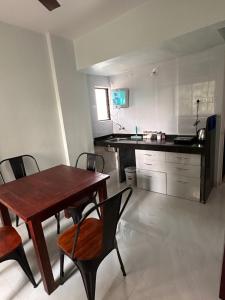 Jade Apartments- WiFi AC Smart Tv Kitchen