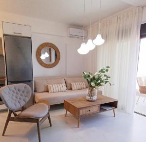 IriAna Seaside Luxury Penthouse