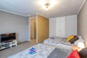 Koku15 4 can stay Free parking Self CheckIn Center 9 min