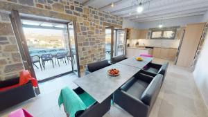 Marina Luxury Villa by Cretevasion