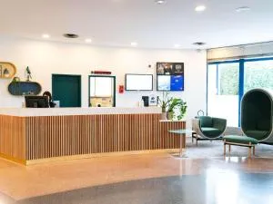 巴黎巴尔德特奈美居酒店 - 马恩河畔诺让