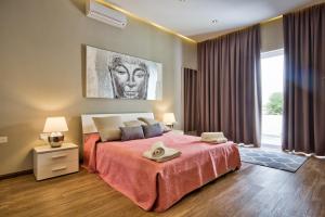 Villa Ida - Indoor Heated Pool, Sauna, Games Room and Gym