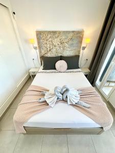 Fresh Lemonade con piscina, AC, doble terraza, cocina completa y parking