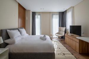 New Cairo 2BR Garden Apartment Near EDNC & CFC Mall