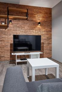 Winogrady Loft Apartment by BookingHost