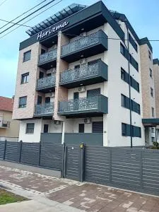 Ruma Deluxe 90m2 - 斯雷姆斯卡米特罗维察