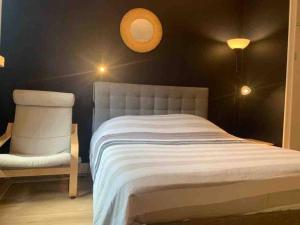 Studio hypercentre Quai de Seine