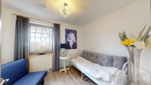 Ostseeblick-Neu 2024-Küche-Parkplatz-Kamin-Balkon