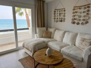 Casa Palma - Playa Lucera Front Line Beach