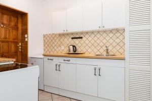 Bright and Cosy Apartments in Poznań by Noclegi Renters