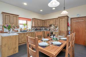 Finest Retreats - Eithinog