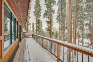 < 12 Mi to Marina: Grand Lake Getaway!