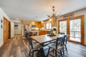 < 12 Mi to Marina: Grand Lake Getaway!