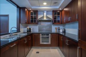 Modern Spacious 1Bed Heart of Downtown