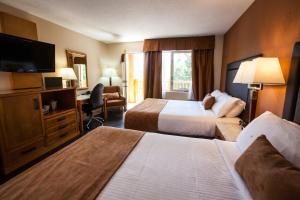 Coast Hillcrest Hotel