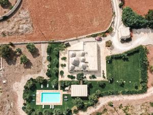 Trulli Terrarossa con Piscina