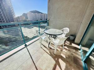 A802 - Atrium Beach 4