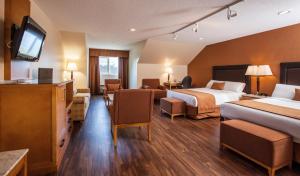 Coast Hillcrest Hotel