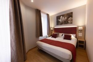 Hotels Hotel Saint Augustin : photos des chambres