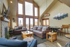 Colorado Escape w/ Mtn Views! 3 Mi to Winter Park