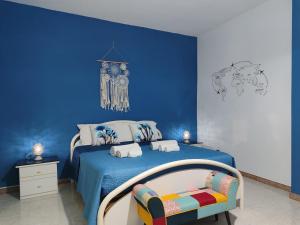 Ultreya - free street parking