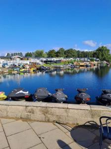 Daisys luxury caravan at tattershall lakes