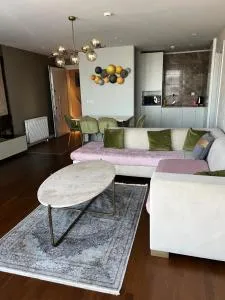 Gyoo rezidans - 巴斯克希尔