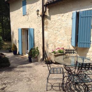 Maisons d'hotes Domaine de Puycarpin : photos des chambres