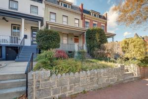 DC Apartment 2 Mi to National Mall!