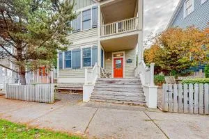 The Sandcastle - موسليبس