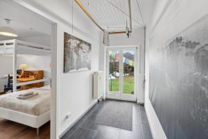 MAKE FEWO Kellermann Barrierefreie Ferienwohnung Garten Kamin 30 min München