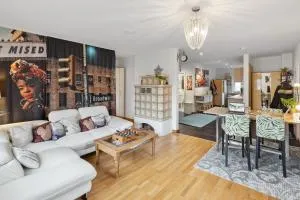 MAKE FEWO Kellermann Barrierefreie Ferienwohnung Garten Kamin 30 min München - 魏阿尔恩