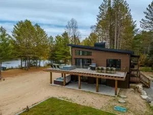 Le Roselin Exitchalets Spa & Lake - Saint-Donat