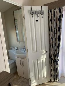 Aurora luxury beach lodge