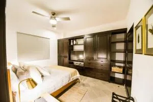 BUGAMBILIA - La Aurora